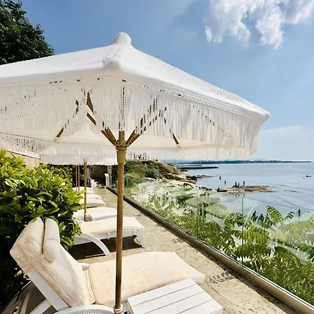 Santa Maria Luxury Suits Apartahotel 4*