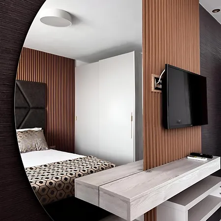 Santa Maria Luxury Suits 4* Ravda