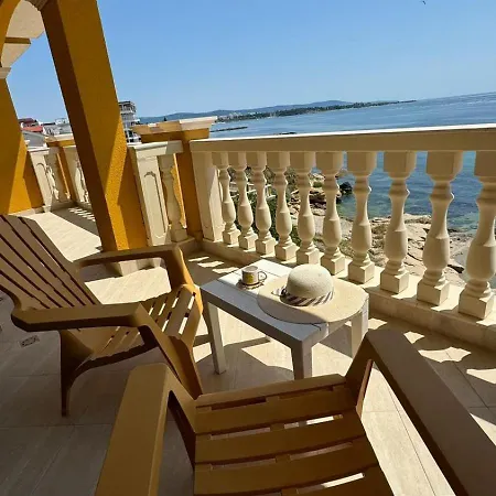 Santa Maria Luxury Suits Ravda