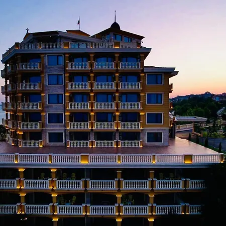 Santa Maria Luxury Suits 4* Ravda