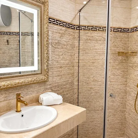 Santa Maria Luxury Suits Ravda