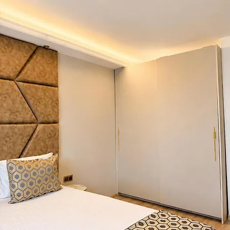 Santa Maria Luxury Suits 4* Ravda