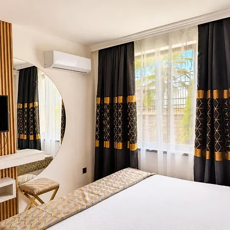 Santa Maria Luxury Suits 4* Ravda