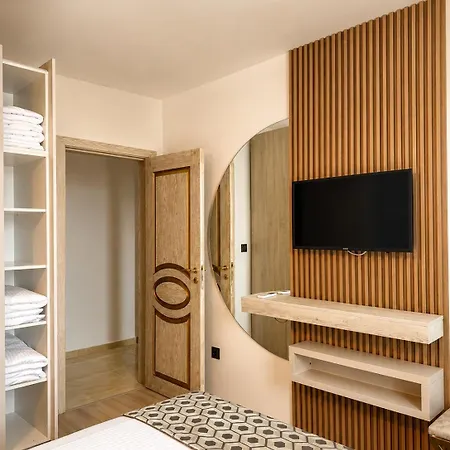 Santa Maria Luxury Suits