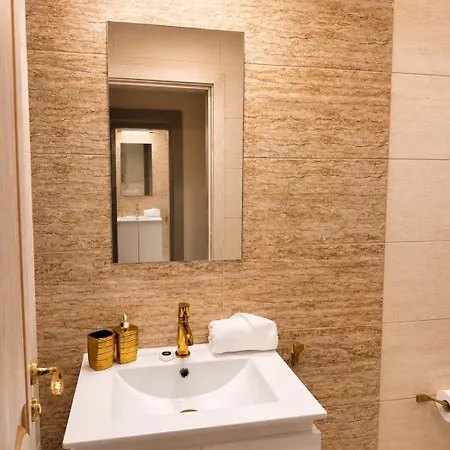 Santa Maria Luxury Suits 4*