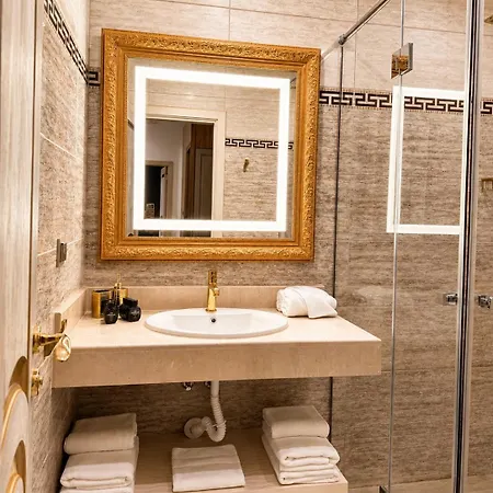 Santa Maria Luxury Suits 4* Ravda