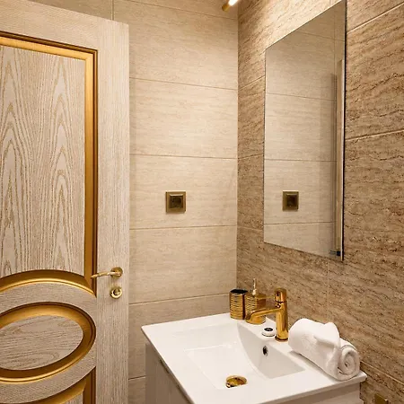 Santa Maria Luxury Suits 4*