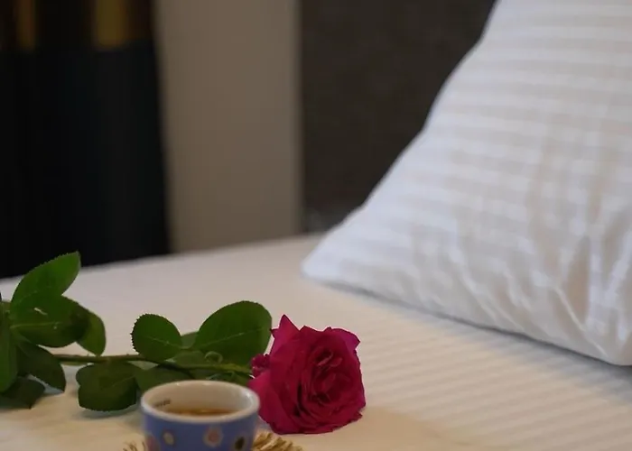 Santa Maria Luxury Suits Ξενοδοχείο με διαμερίσματα 4*