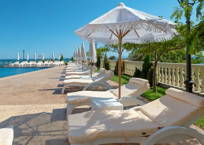 Ξενοδοχείο με διαμερίσματα Santa Maria Luxury Suits 4*