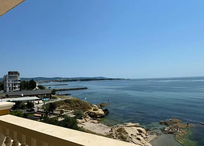 Ξενοδοχείο με διαμερίσματα Santa Maria Luxury Suits 4*