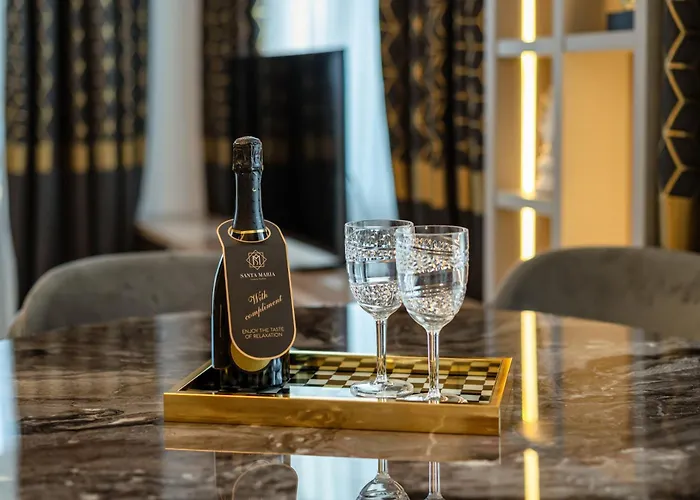 Ξενοδοχείο με διαμερίσματα Santa Maria Luxury Suits 4*