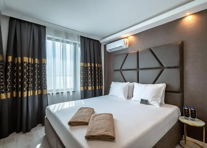 Ξενοδοχείο με διαμερίσματα Santa Maria Luxury Suits 4*